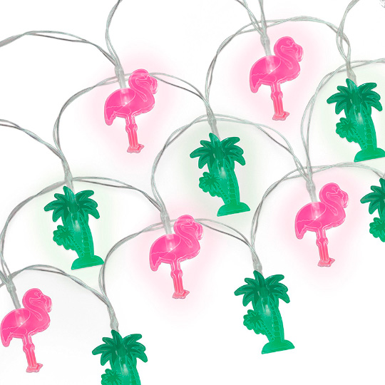 Гирлянда с лампочками Your Own Tropical Гирлянда с лампочками Your Own TropicalДекор для стен, рамки-копилки<br>Уютный свет изменит настроение твоей комнаты как по волшебству! <br><br>В чём плюсы:<br> Длина гирлянды 1 метр.<br> Украшают гирлянду фламинго и пальмы.<br> Всего на гирлянде 10 волшебных лампочек.<br> Работает от 2 батареек АА (не входит в комплект).<br> Присоски в комплект не входят.<br>Размер (ВхШхГ): 100 х 5,2 х 1,3 см. <br>Материал: пластик, стекло.<br><br>Вес г: 122