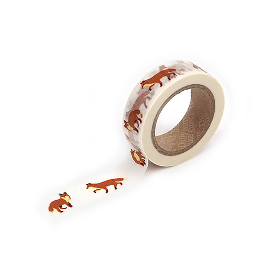 Скотч декоративный Elegant Fox Скотч декоративный Elegant FoxДекоративные скотчи, наклейки<br>В чём плюсы:<br> Оригинальный матовый декоративный скотч с лисами.<br> Отлично подойдет для украшения новогодних открыток и подарков. <br> Прочный материал, не порвётся в самый неподходящий момент!<br> Применение декоративного скотча ограничивается только твоей фантазией!<br> Можно задекорировать бумажные стаканчики, трубочки и устроить стильную коктейльную вечеринку.<br><br><br>Материал: ПВХ.<br><br>Вес г: 15