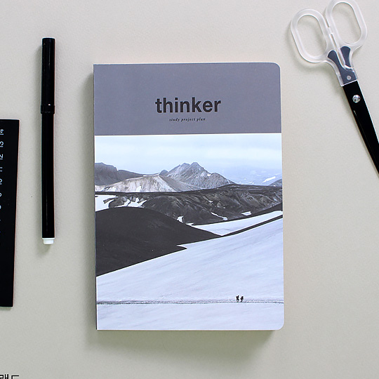 Планинг Thinker / Iceland Планинг Thinker / IcelandНедатированные<br>В чём плюсы:<br> Всего в ежедневнике 156 страниц.<br> Ежедневник не датирован, а значит, можно начать вести его в любого месяца.<br> Продуман до мелочей, включает в себя<br>- страничка с целями;<br>- план на 6 месяцев - 1 страничка;<br>- расписание - 1 страничка;<br>- план на месяц - 12 страниц;<br>- план на неделю - 120 страниц (рассчитан на 30 недель);<br>- развороты для заметок в клеточку - 15 страниц;<br>- страничка для самоконтроля;<br>- страничка с персональный информацией;<br> Плотная обложка защитит от изнашивания в...<br><br>Дизайн: Iceland<br>Вес г: 296