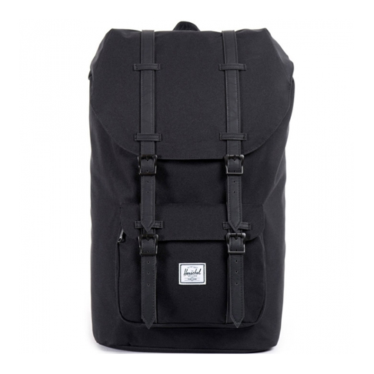 Рюкзак Herschel Little America / Black Рюкзак Herschel Little America / BlackРюкзаки<br>Не только в поход или путешествие приходится снаряжаться по полной программе! Активный человек за день успевает посетить кучу мест и сделать тучу дел, конечно при этом нужна масса разнообразных вещей! Вместительный, красивый и очень прочный рюкзак от легендарного бренда Herschel в таких случаях лучший товарищ и друг.<br><br><br>В чём плюсы:<br>Объем 17 литров.<br> Изготовлен из высококачественной хлопково-полимерной ткани.<br> Сохранит содержимое даже в плохих погодных условиях.<br> Сделан по мотивам альпинистски...<br><br>Цвет: Black<br>Вес г: 920