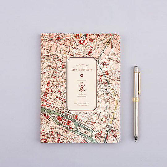 Блокнот Ancient Map / Paris Блокнот Ancient Map / ParisЛинованные<br>В чём плюсы:<br> В блокноте 128 листов.<br> Все листы расчерчены в линейку (интервал - 0,7 см).<br> Блокнот надежно прошит по корешку и запросто раскрывается на 180 градусов.<br> Отлично подойдет для ведения дневника путешественника, чтобы запомнить все самые яркие и важные моменты.<br> Приятная бумага, на которой хорошо проявляются любые ручки и маркеры.<br> Обложка в виде карты будет не переставая вдохновлять тебя на путешествия и открытие новых мест!<br>Размер (ВхШхГ): 13,5 х 19,5 х 1,2 см.<br>Материал: бумага.<br><br>Дизайн: Paris<br>Вес г: 238