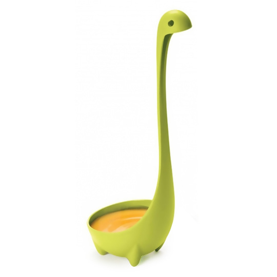 Половник Nessie Половник NessieФормы для приготовления, инструменты<br>Знаменитое Лох-несское чудовище на деле очень милое и заботливое существо, которому только дай волю - будет всех кормить да подкармливать и ничегошеньки не попросит взамен, кроме разрешения поселиться на твоей кухне.<br><br>В чём плюсы:<br> Ну какая же кухня без половника? И для супов, и для компотов и киселей подойдет - да вообще много для чего.<br> Внутри кастрюли половник стоит на своих ножках, а над поверхностью супа изящно возвышается его голова, точно так же как на фотографиях с чудовищем!<br> Можно пове...<br><br>Вес г: 61