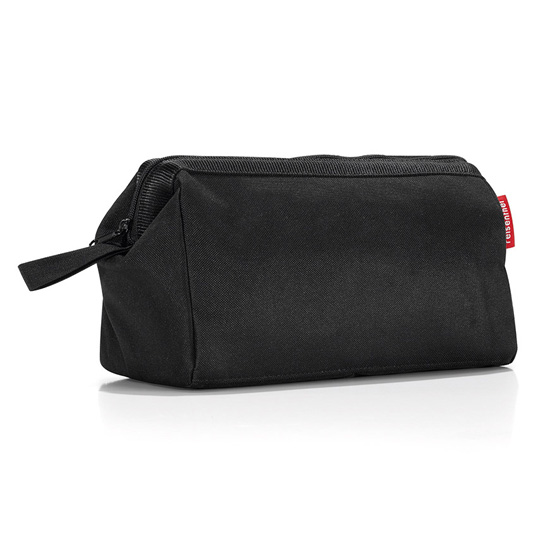 Косметичка Travelcosmetic / Black Косметичка Travelcosmetic / BlackКосметички<br>Удобная сумочка-косметичка для хранения косметики, маникюрных принадлежностей и других аксессуаров, которые могут понадобиться ежедневно или в путешествиях. <br><br>В чём плюсы:<br> Застегивается на молнию.<br> Металлические скобы в основании делают конструкцию косметички устойчивой даже в трясущемся поезде.<br> Внутри - карман на молнии и три открытых кармашка. <br> Сбоку - удобный ремешок для переноски.<br> Внутренний объем - 4 л.<br><br><br>Размер (ВхШхГ): 18 х 26 х 13,5 см.<br>Материал: полиэстер.<br><br>Дизайн: Black<br>Вес г: 228