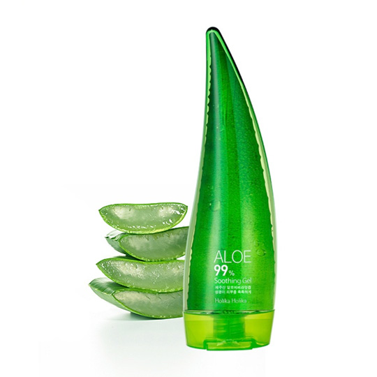 Гель для душа Holika Holika Aloe 99% Гель для душа Holika Holika Aloe 99%Мыло, гели для душа и соли для ванн<br>Holika Holika - это высококачественный бренд, уже полюбившийся настоящим ценителям корейской косметики. Он сочетает в себе неизменно уникальный дизайн упаковки и содержимое, созданное истинными ценителями красоты и профессионалами своего дела. Экологичность этой косметики подтверждена Министерством Окружающей Среды Республики Корея. Средства Holika Holika отличаются высокой эффективностью и приносят мгновенно заметные результаты, как по волшебству прямо на глазах совершенствующая твой образ.<br><br><br><br><br>...<br><br>Вес г: 307