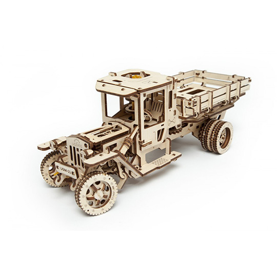 3D-пазл Ugears- Грузовик 3D-пазл Ugears- ГрузовикДетская комната<br>Полностью управляемая 3D модель грузовика. Для истинных поклонников моделирования! После сборки заправь горючим своё творение, прежде, чем повернуть рычаг на верхней части кабины. После заводи и увидишь, как четыре поршня реалистично движутся под складным капотом. Открой дверцу кабины, чтобы найти полностью функционирующее колесо и даже педаль рабочего газа. Готов к поездке? Переключи коробку передач вперед или задний ход и смотри, как грузовик едет собирать кукурузу :)<br><br>В чём плюсы:<br> Сборна...<br><br>Вес г: 1105