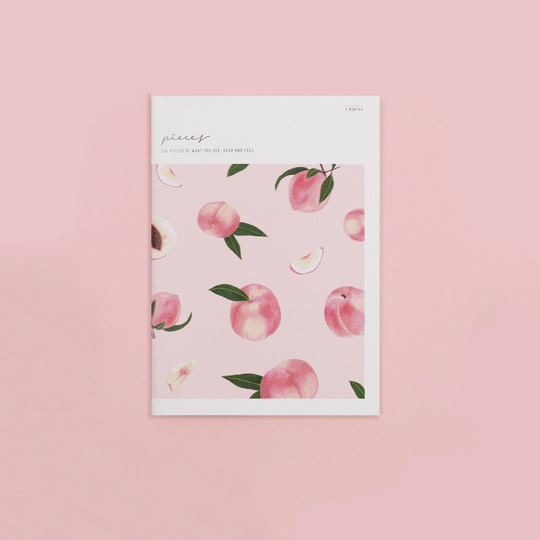 Ежедневник на 2 месяца Rihoon / Summer peach Ежедневник на 2 месяца Rihoon / Summer peachНедатированные<br>В чём плюсы:<br> Ежедневник рассчитан на 2 месяца.<br> Всего 65 страниц.<br> Продуман до мелочей, включает в себя:<br>- 2 странички для общей инофрмации;<br>- 2 странички для ежемесячных целей; <br>- план на месяц (4 странички);<br>- план на день (36 страниц);<br>- странички для заметок 22 шт;<br> Не займет много места и будет прекрасным помощником в твоих ежедневных делах.<br> Милый принт на обложке никого не оставит равнодушным.<br>Размер (ВхШхГ): 13 х 18 см.<br>Материал: бумага.<br><br>Дизайн: Summer peach<br>Вес г: 109