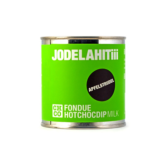 Шоколад для фондю Chocolate Paradise / Яблочный штрудель Шоколад для фондю Chocolate Paradise / Яблочный штрудельШоколад, конфеты<br>Разнообразь свои шоколадные фондю-ритуалы необычным вкусом. В сочетании с любыми фруктами он откроет для тебя новую палитру оттенков привычного банана, клубники или груши :)<br><br><br>В чём плюсы:<br> Шоколад со вкусом яблочного штруделя.<br> Консистенция растопленного шоколада идеальна для фондю.<br> Советуем попробовать вприкуску с чаем на завтрак.<br> Рекомендуется хранить при температуре 15-20 градусов.<br> Удобная жестяная баночка.<br><br>Вес: 250 г.<br>Состав: какао (мин 36%), сахар, какао- тертое, какао-масло, сух...<br><br>Вкус: Яблочный штрудель<br>Вес г: 309