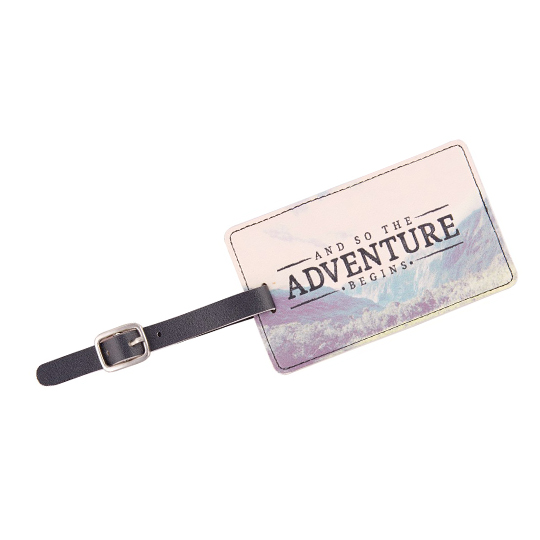 Бирка для багажа Adventure / Голубой Бирка для багажа Adventure / Голубойдо 500 р.<br>Настоящая находка для парочки путешественников!<br><br>В чём плюсы:<br> Надев багажную бирку на свой чемодан, ты без труда найдешь его на багажной ленте.<br> Крепится к ручке чемодана маленьким ремешком.<br> Будет отлично смотреться в комплекте https:www.pichshop.ruproduct425948birka-dlya-bagaja-adventure-raznyie-tsveta-rozovyiy с этой биркой. Размер (ВхШхГ): 16.2 х 6,9 см.<br>Материал: кожа PU, металл.<br><br>Цвет: Голубой<br>Вес г: 18