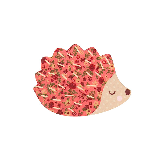 Пилка маникюрная Hedgehog / Розовый Пилка маникюрная Hedgehog / РозовыйМаникюрные наборы<br>Незаменимый и нужный аксессуар женской сумочки! Красота в деталях, именно поэтому пилочка выглядит как ёжик, одетый в цветы и готовый выбежать на свидание со своей мечтой :)<br><br>В чём плюсы:<br> Двусторонняя пилочка для ногтей в виде ёжика.<br> С обратной стороны поверхность пилочки более грубая, с лицевой - мягкая и подойдет для полировки ногтей.<br> Яркий принт на пилочке поможет быстро отыскать ее в косметичке или сумке.<br> Сделай аккуратный маникюр и подними себе настроение приятной вещицей одновременно!...<br><br>Цвет: Розовый<br>Вес г: 4