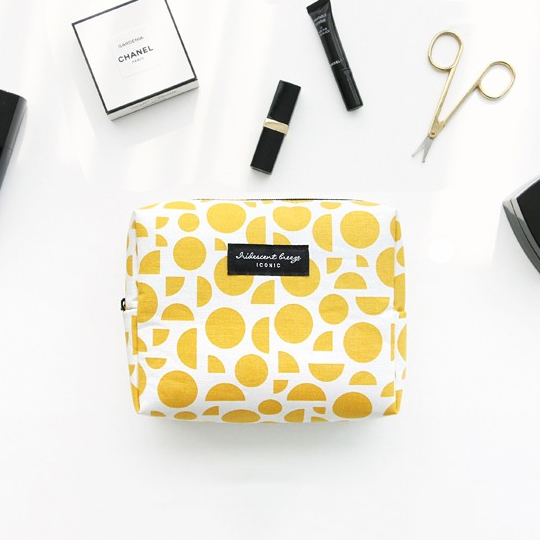 Косметичка 'Comely Make Up' / Yellow