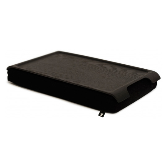 Подставка-поднос Laptray Mini / Черный Подставка-поднос Laptray Mini / ЧерныйАксессуары для сервировки<br>Сидеть с лэптопом на своем любимом кресле? Нет ничего проще! Подставка Laptray имеет твердую деревянную поверхность для устойчивого положения ноутбука, поэтому ее можно использовать в мягкой кровати или комфортабельном диване!<br><br>В чём плюсы:<br> Форма и строение подушки позволяют подобрать именно тот угол наклона, который тебе необходим.<br> Благодаря подставке от ноутбука не будут нагреваться колени.<br> С такой подставкой можно прекрасно позавтракать в постели.<br> Подставку можно протирать влажной салфет...<br><br>Цвет: Черный<br>Вес г: 568