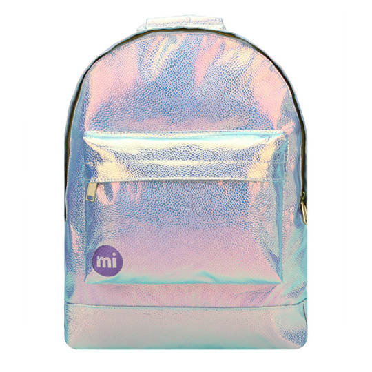 Рюкзак Gold Pebbled / Iridium Рюкзак Gold Pebbled / IridiumРюкзаки<br>Mi-Pac это классические рюкзаки креативного английского бренда, выполненные из прочных материалов и оригинальных тканей с яркими дизайнерскими принтами. Они легко вмещают в себя формат A4 и идеально подходят для учёбы, работы и путешествий!<br><br>В чём плюсы:<br> Объем 17 литров.<br> Внутри: <br>- вместительное основное отделение <br>- карман для планшета или ноутбука средних размеров<br>- небольшой кармашек для мелочей<br> Фактура поверхности точно имитирует хвост русалки :) <br> Снаружи удобный карман на молнии.<br>...<br><br>Цвет: Iridium<br>Вес г: 500