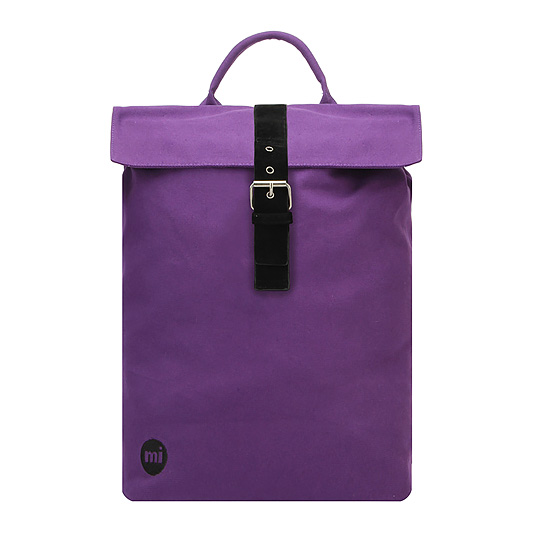 Рюкзак Canvas / Deep Purple Рюкзак Canvas / Deep PurpleРюкзаки<br>Mi-Pac это классические рюкзаки креативного английского бренда, выполненные из прочных материалов и оригинальных тканей. Они легко вмещают в себя формат A4 и идеально подходят для учёбы, работы и путешествий!<br><br>В чём плюсы:<br> Объем 20 литров.<br> Внутри: <br>- вместительное основное отделение <br>- небольшой карман для мелочей на молнии<br> Для большей безопасности застегивается на надежные кнопки.<br> Полностью функциональная замшевая пряжка-ремешок.<br> Удобные мягкие лямки с регулируемой длиной и ручка для...<br><br>Цвет: Deep Purple<br>Вес г: 494
