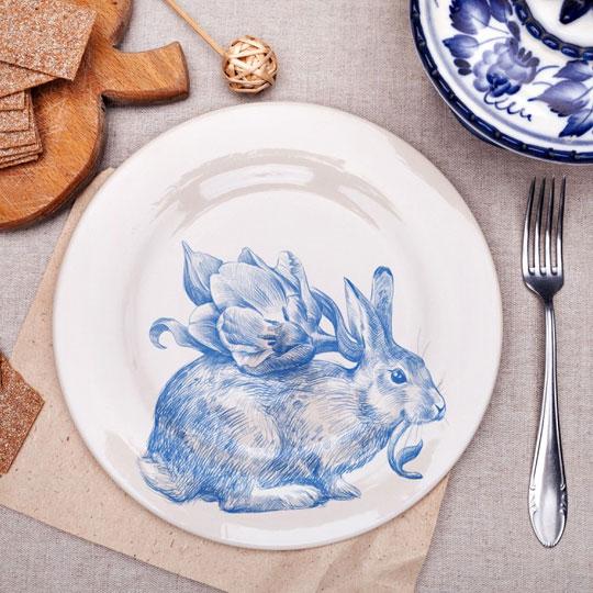 Тарелка 'Rabbits' / Крольчиха с тюльпаном