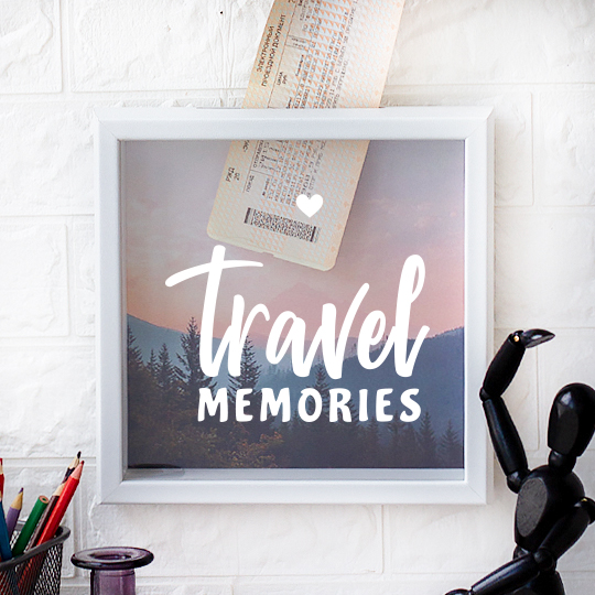 

Рамка-копилка светлая 'Travel memories' / Розовый лес