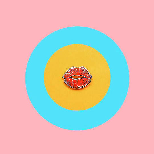 Брошь 'Lips'