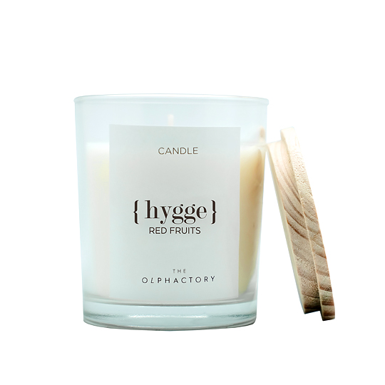 Свеча ароматическая 'Hygge' - Red Fruits