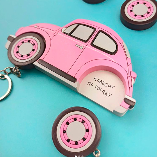 

Ключница на два ключа 'Pink Car'