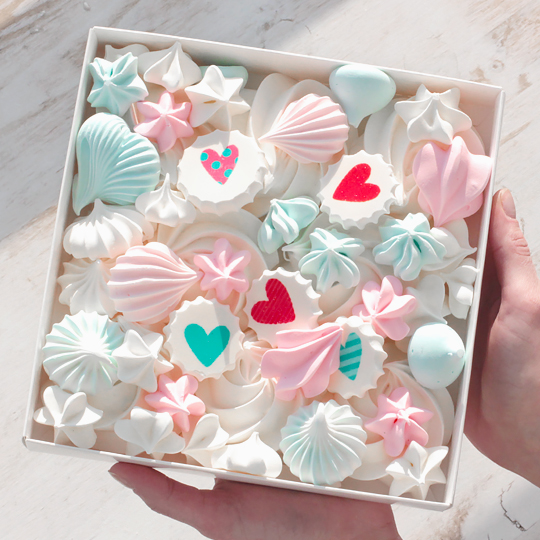 Безе в подарочной коробке 'Hearts'