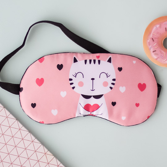 Маска для сна гелевая 'Cat With A Heart'