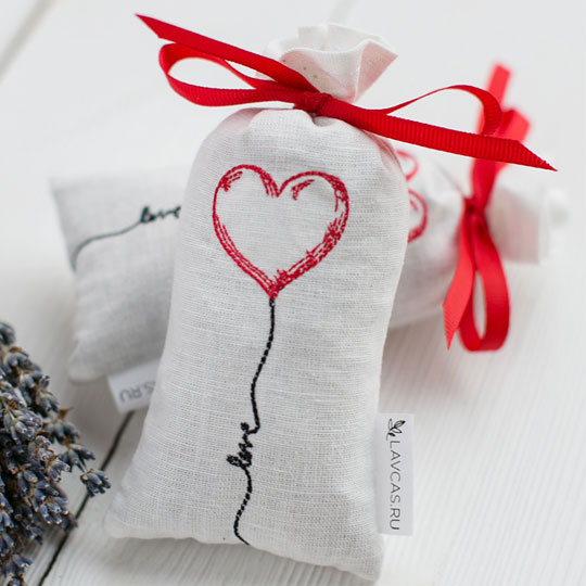 Саше из сухоцветов 'Love'