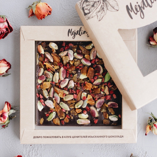 

Тёмный шоколад 'Natural Sweet' - Фисташка, курага и малина