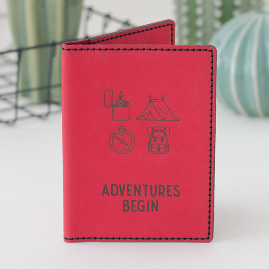 

Обложка для паспорта 'Adventures' / Красный