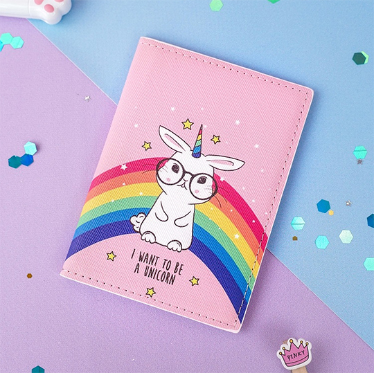 Обложка для паспорта 'Be a unicorn'