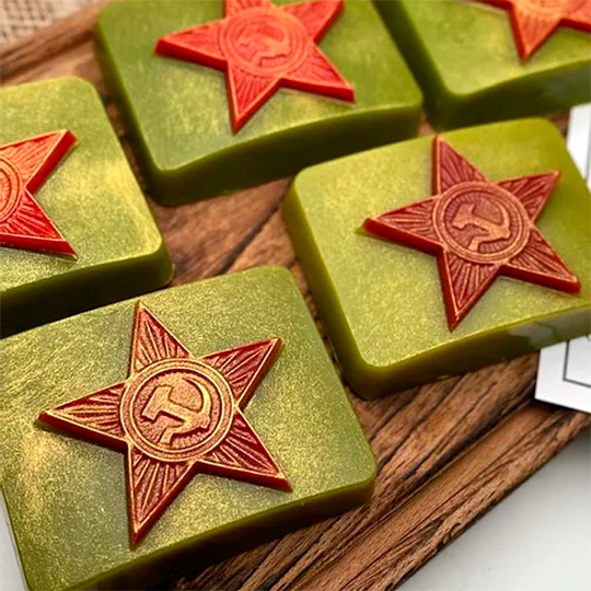 

Мыло ручной работы 'Пряжка'