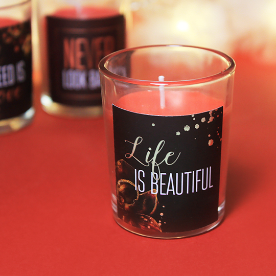 

Свеча 'Действуй' / Life is beautiful