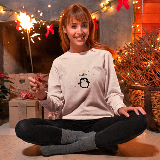 

Свитшот женский 'Love winter' / 2XL
