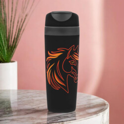 Цвета: черный