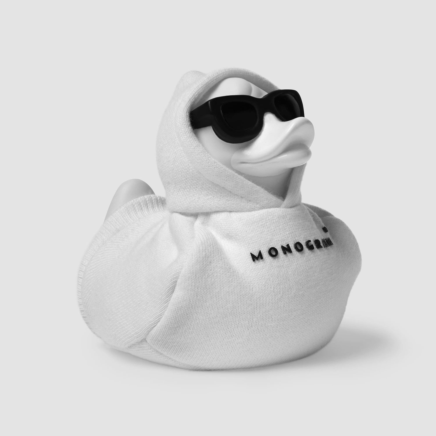 Фигурка 'Cool White Duck'