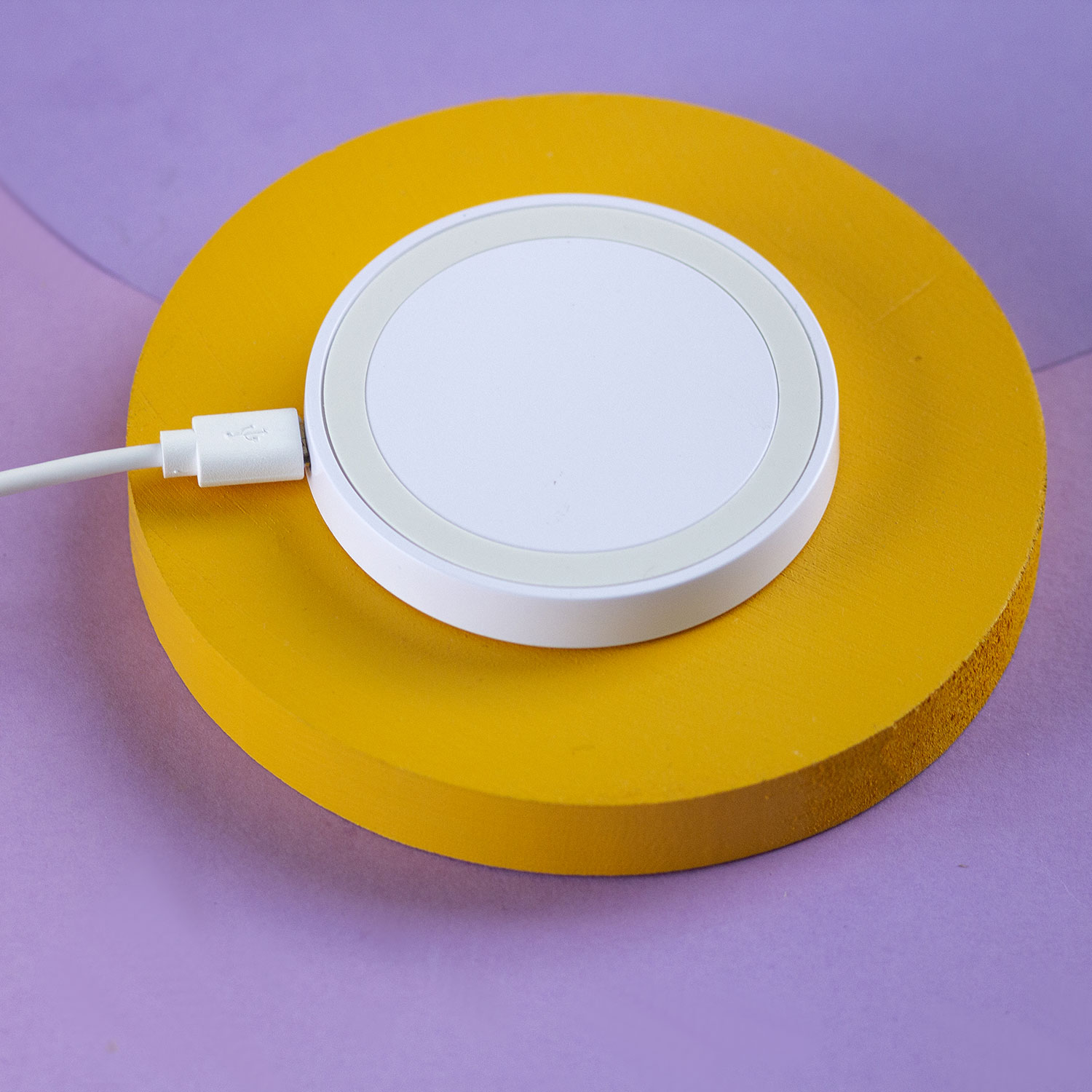 Cтанция для беспроводной зарядки 'Round'