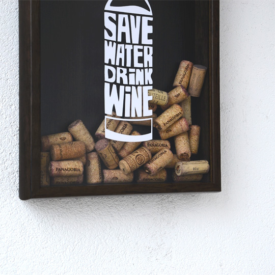Рамка-копилка для винных пробок 'Save Water'