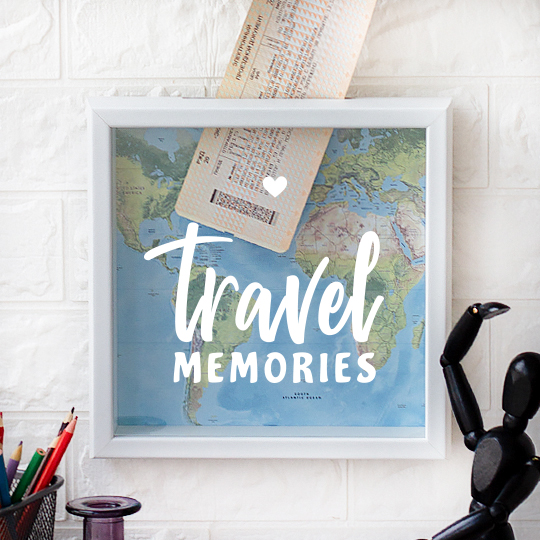 Рамка-копилка светлая 'Travel memories' (разные дизайны) / Карта мира