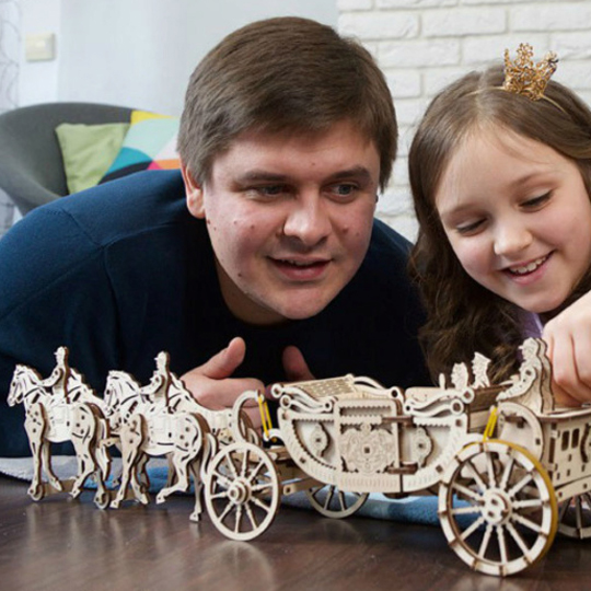 Сборная модель Ugears - Королевская карета