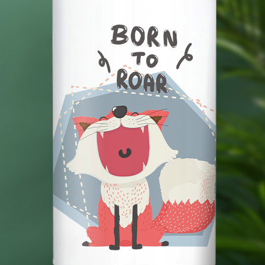 Бутылка с карабином 'Born to roar'
