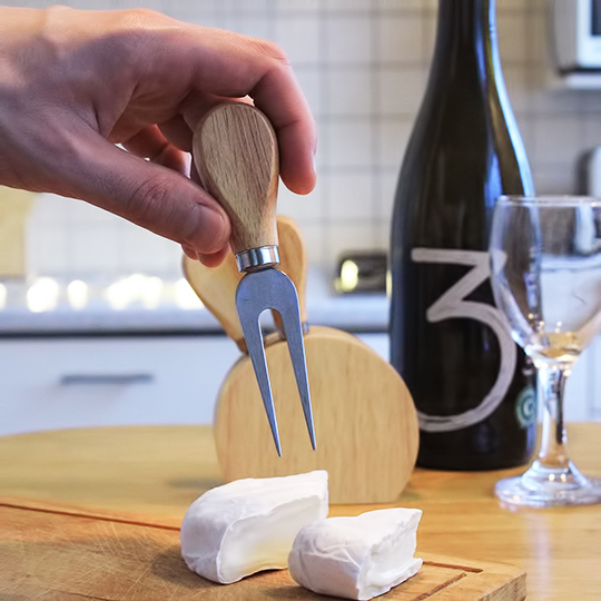 Набор ножей для сыра на подставке 'Cheese please'