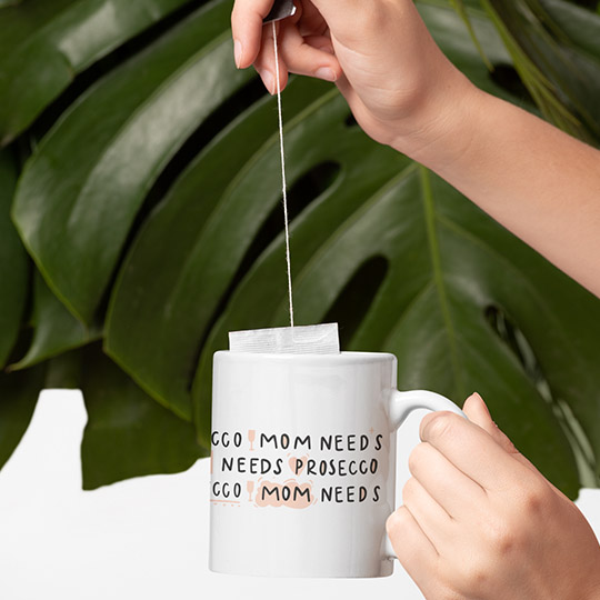 Кружка 'Mom needs prosecco'