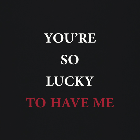 Бутылка 'Lucky to have me'