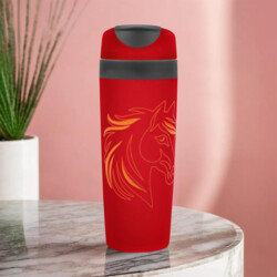 Цвета: красный