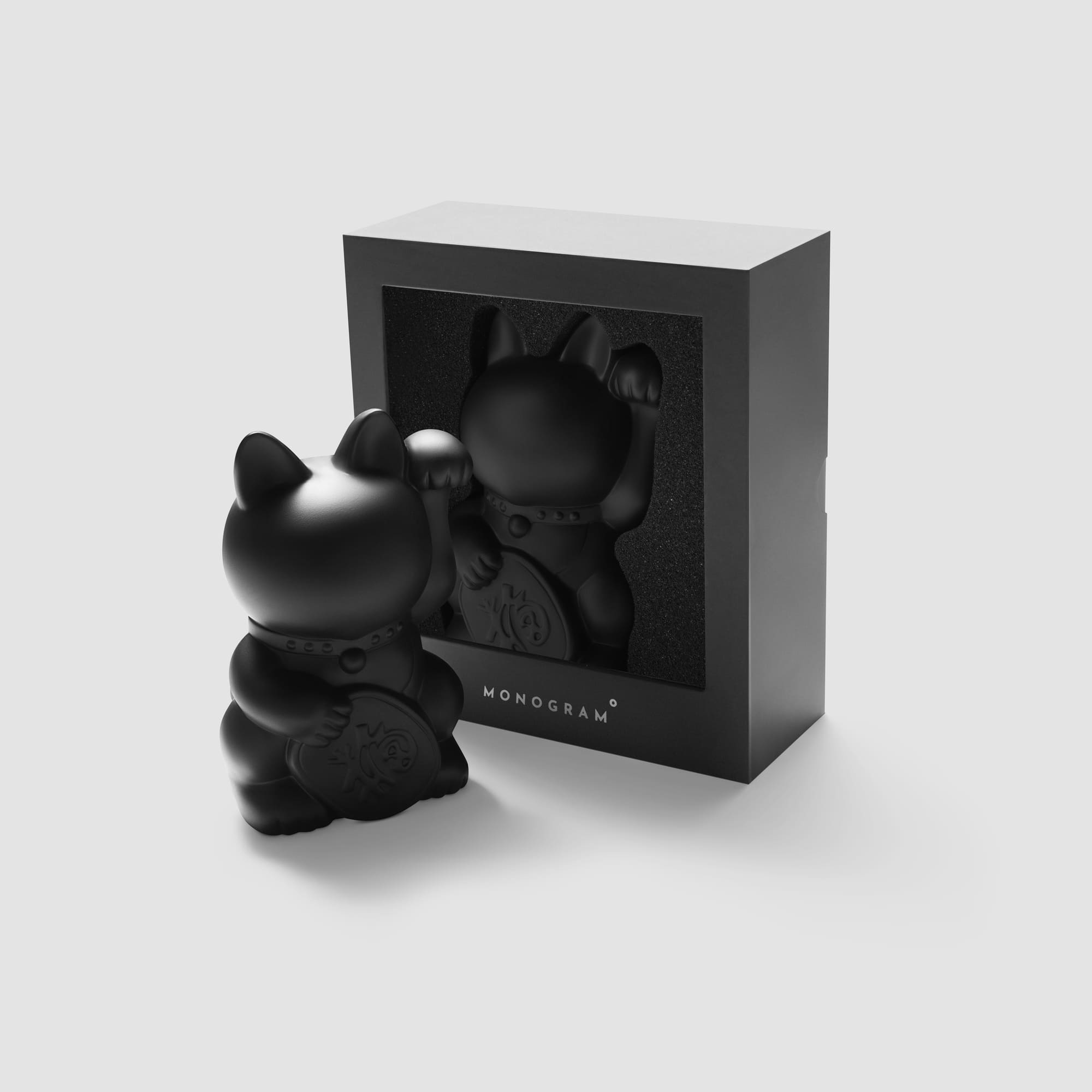 Фигурка Манэки-нэко 'Black' купить в Москве в интернет магазине ...
